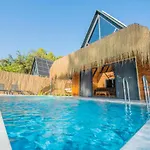 فيلة Sea Hill Faralya *